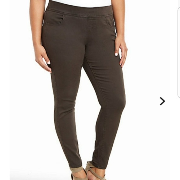 torrid Denim - Torrid size 4R Lean Jean